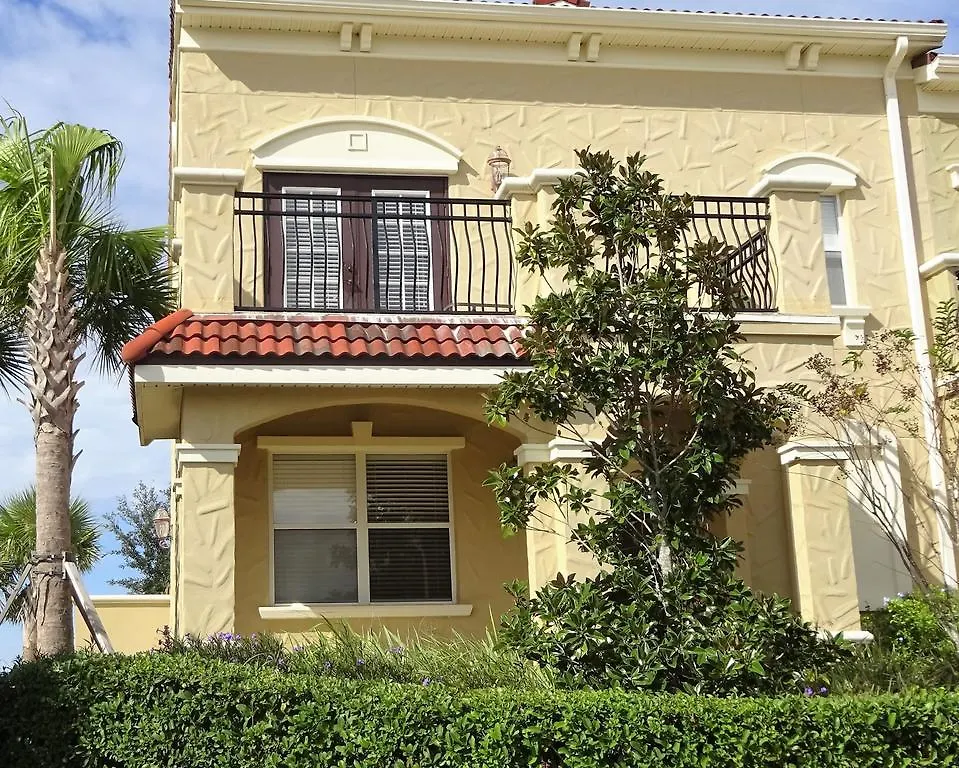 Bella Vista Villa Davenport 0*,  United States